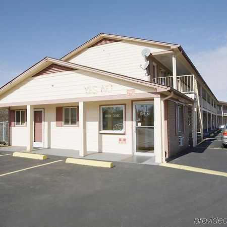 Americas Best Value Inn - Jonesville Exterior photo